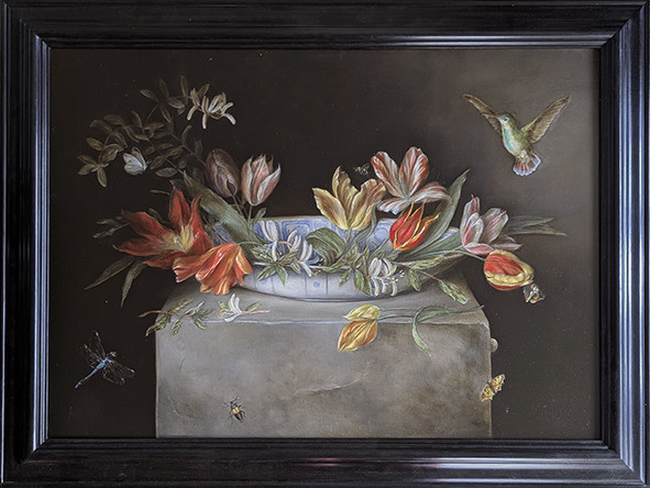 Delft charger with heritage tulips 1595-1780 and honeysuckle by Tanja Moderscheim
